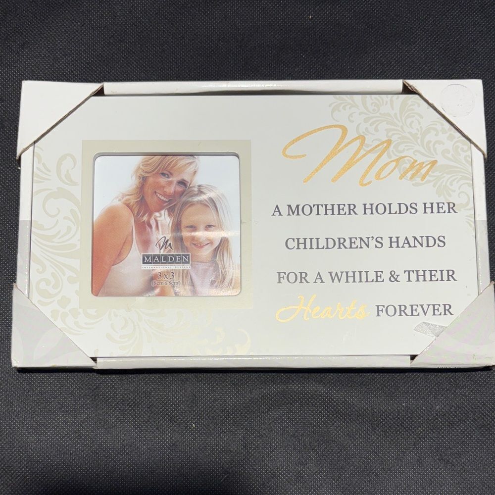 Malden White and Gold Picture Frame